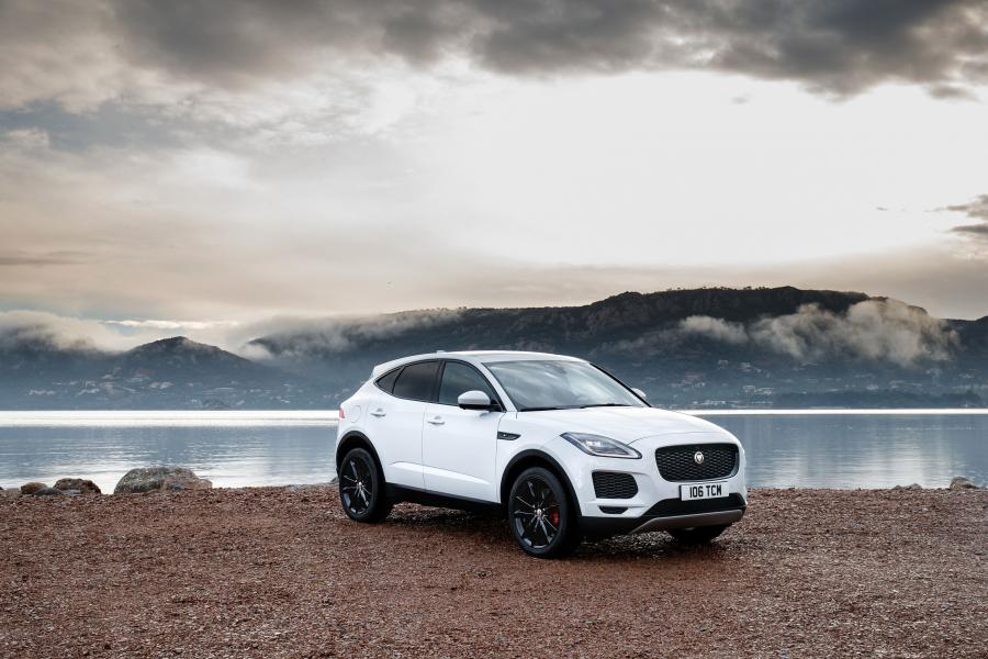  Jaguar E-Pace D240 AWD 2017 года  (WW) (фото 23 из 40)